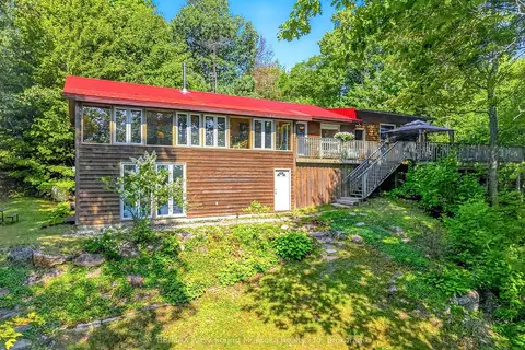 53 Crown Retreats Road