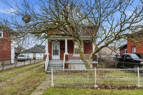 27 Albert Street UPPER