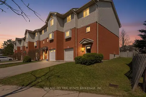 18 Chapman Court