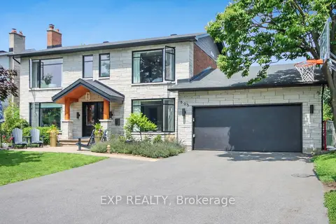 895 Dresden Crescent