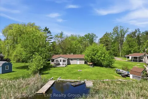 33 Willow Point Road