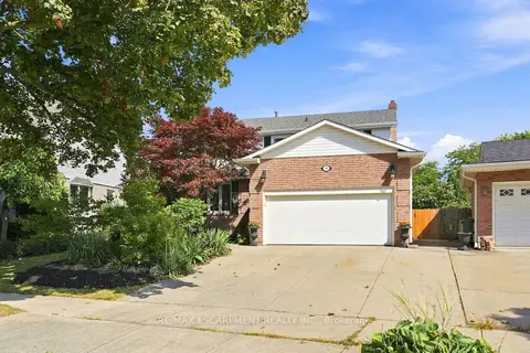 10 Acacia Street