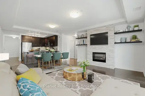 150 Wellington Street E 501