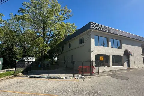 76 Main Street W 13-14
