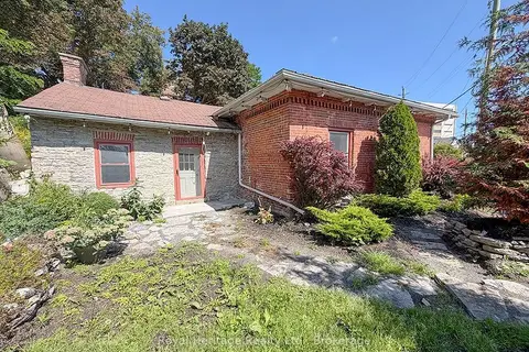 6 Willard Street