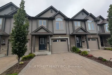3400 Castle Rock Place 104