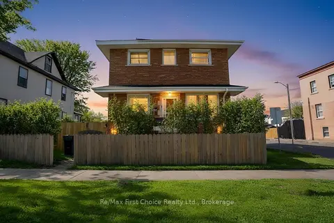 138 Rowand Street