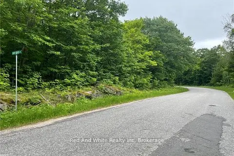 23 AHMIC LAKE Road