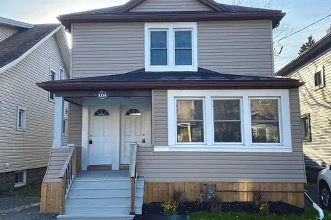 104 Lowell Avenue UPPER LEVEL