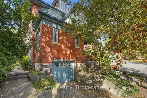 385 Stewart Street