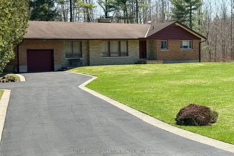 506 11th Concession Road E