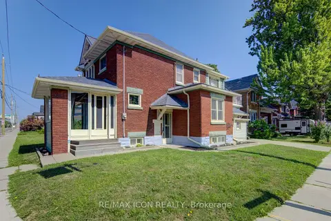 224 Weber Street E
