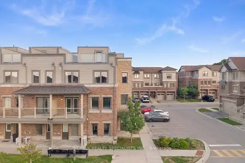 70 Willowrun Drive E8