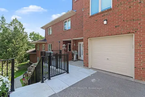 403 Stratas Circuit 26