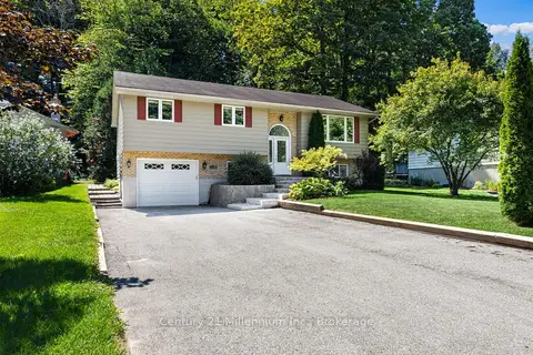 128 PARKLANE Crescent