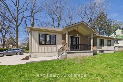 966 Charles Street B Lower