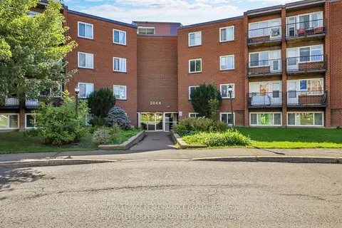 2044 Arrowsmith Drive 208C