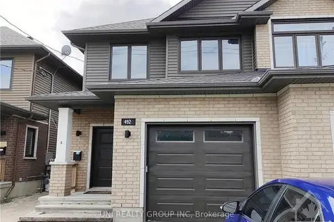 492 MOODIE Drive B