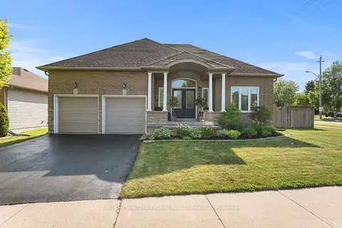 2 Rapley Boulevard
