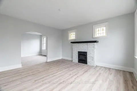 425 Mckenzie Avenue 3
