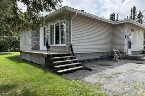 5377 Highway 11 N
