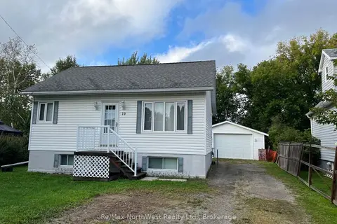 10 Spruce Road