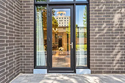 145 Columbia Street W 133