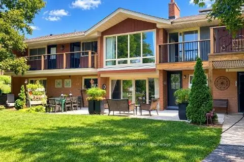 81 Thomson Drive