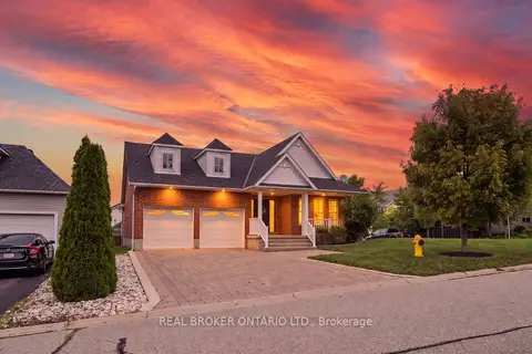 236 Ridge Top Crescent