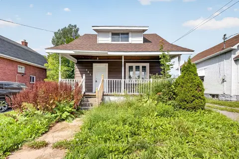 461 John Street