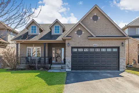 4022 Bush Crescent