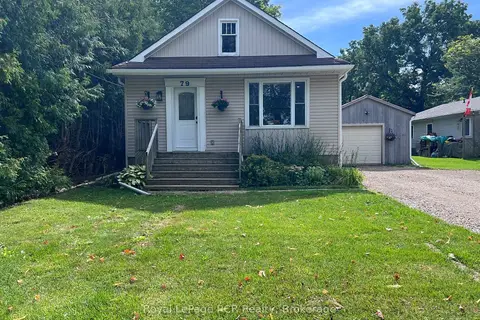 79 Elma Street S
