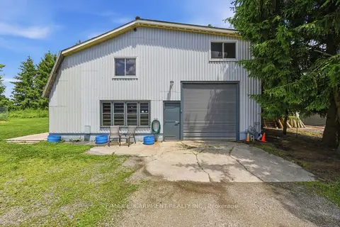 8404 Chippewa Road