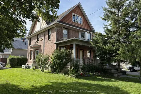 31 Pine Street N