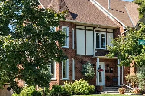 26 Harbour Drive