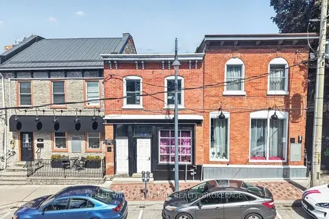20-30 Victoria Avenue