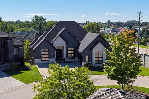 106 Woodholme Close