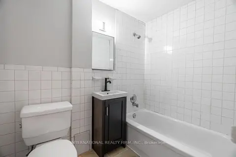 24 Brookside Street 2