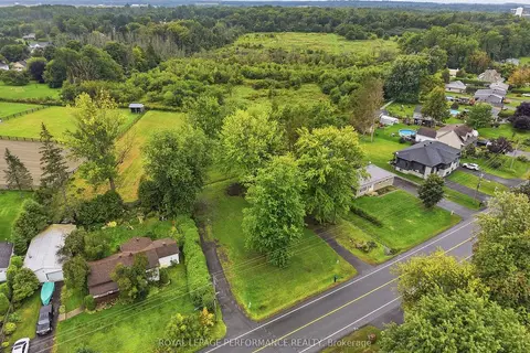 485 Front Road W