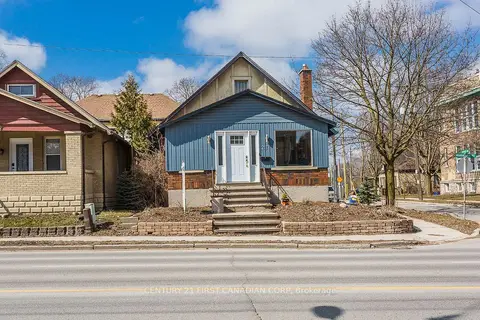27 Wharncliffe Road S