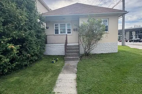 2 Holland Avenue 1