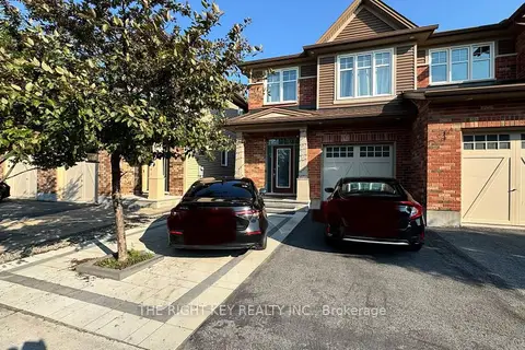 226 Fergus Crescent