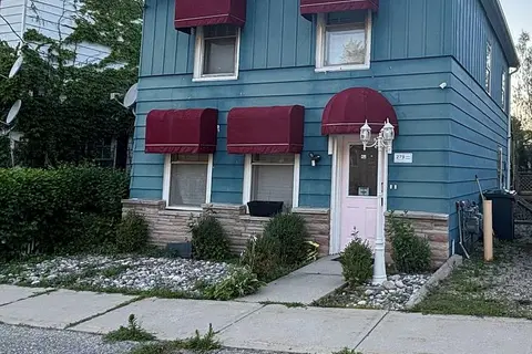 279 Charlotte Street Main