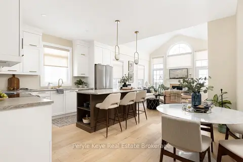 2 Leeds Court