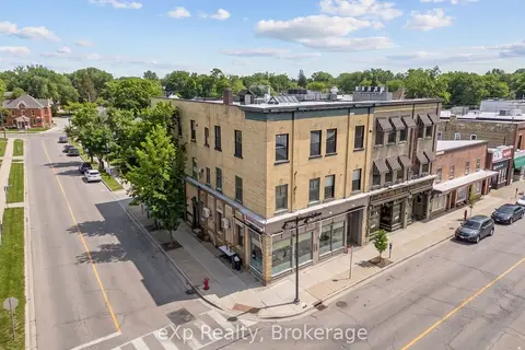 109 Downie Street 25