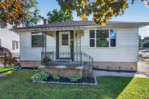 218 Vancouver Street