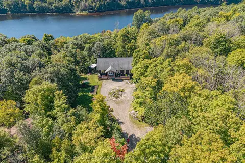 482 East Poverty Bay Road