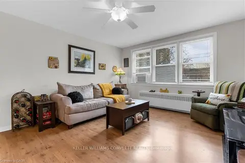 4 Robinson Street 14
