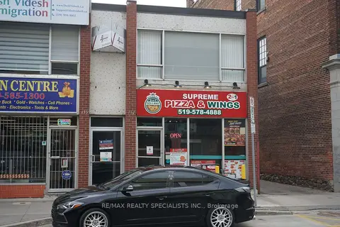 157 KING Street E