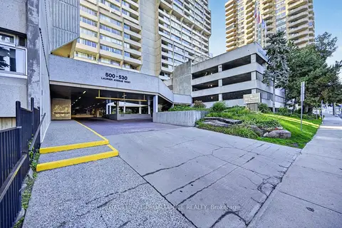 500 Laurier Avenue W 907